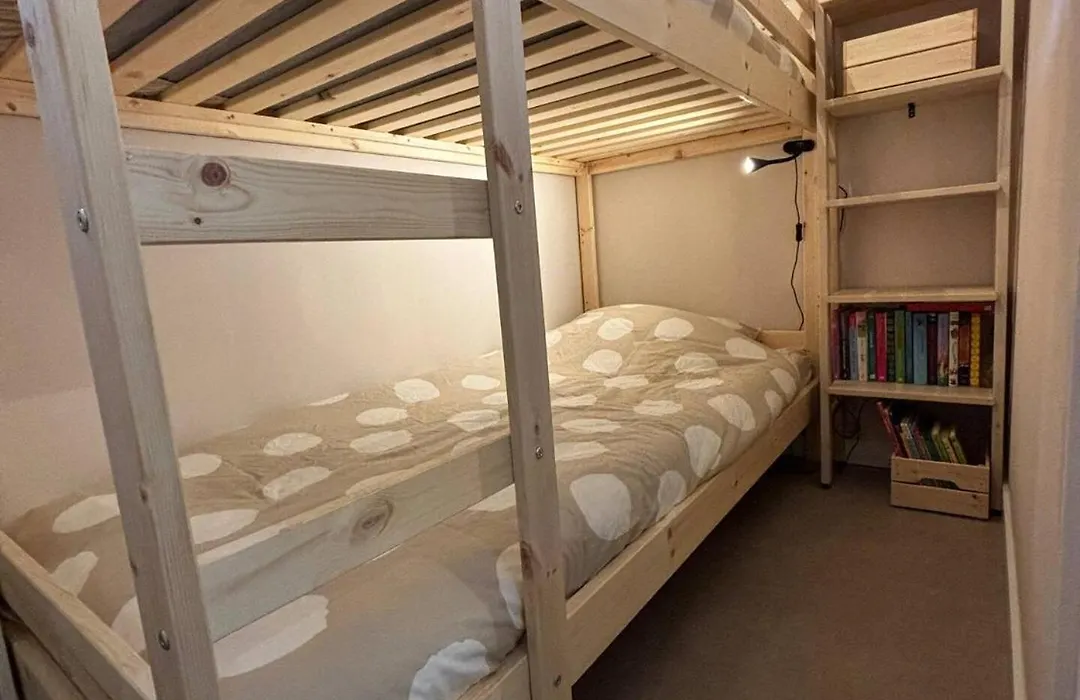 Bed&Breakfast Heerenveen Centrum met Privé Sauna en Jacuzzi-1