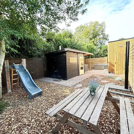 Bed&Breakfast Heerenveen Centrum met Privé Sauna en Jacuzzi-3